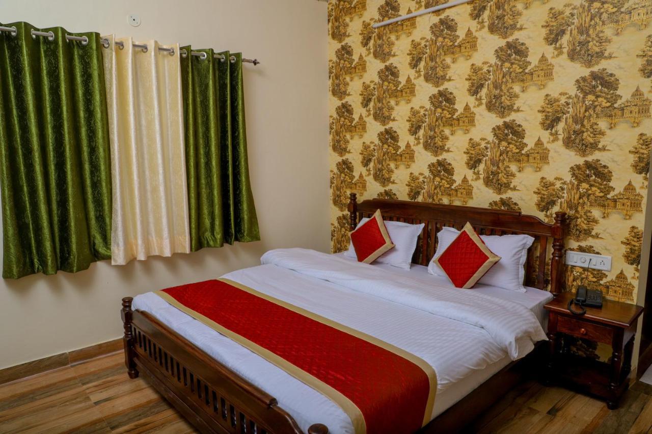 Hotel Yash Vilas ซาวาย มาโดปูร์ ภายนอก รูปภาพ