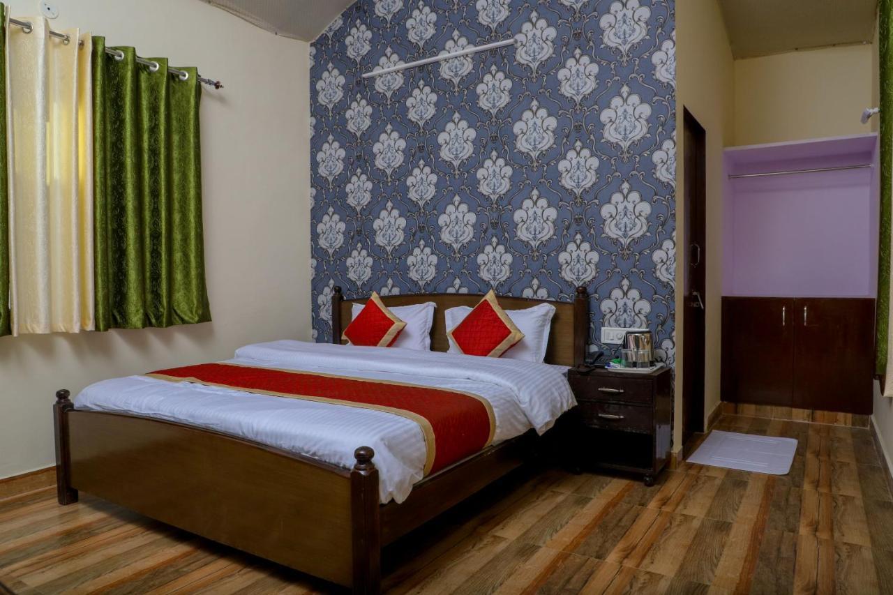 Hotel Yash Vilas ซาวาย มาโดปูร์ ภายนอก รูปภาพ